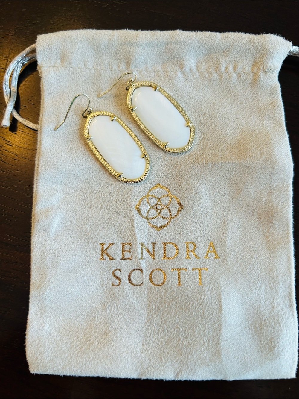 Kendra Scott Gold and Mother of Pearl White Elle Drop Earrings